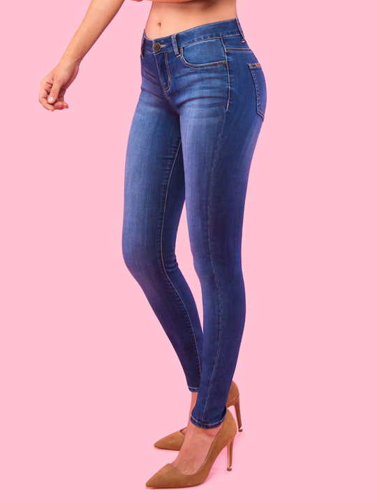 Celebrity Pink Women's Juniors High Rise Ankle Skinny Jeans (3, Denim Blue)